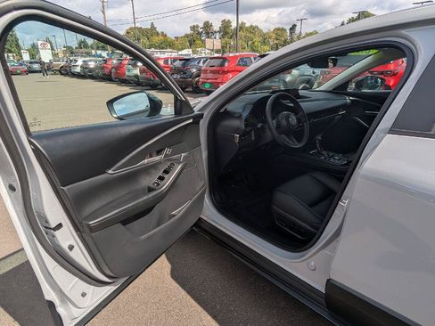 Used 2026 MAZDA CX-30 AWD 2.5 S w/ Select Sport Pkg image 11