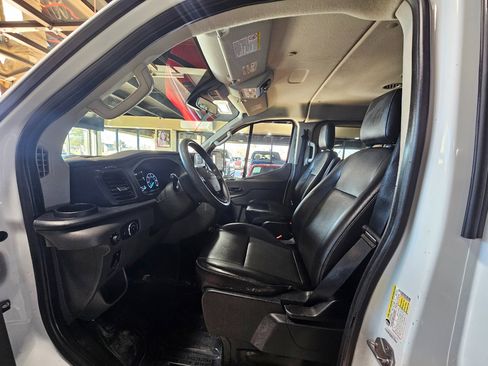 Used 2021 Ford Transit 350 XL image 21