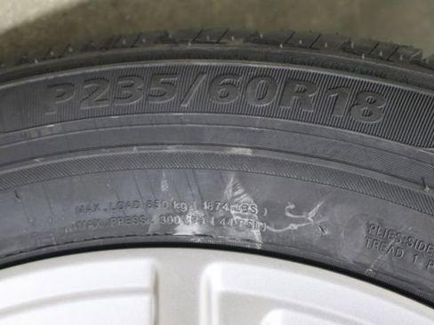 Used 2024 Honda CR-V EX-L image 41