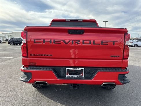 Used 2022 Chevrolet Silverado 1500 RST image 4