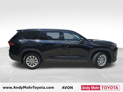 Certified 2024 Toyota Grand Highlander AWD image 8