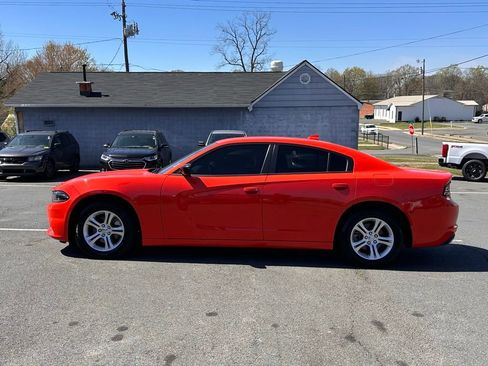 Used 2023 Dodge Charger SXT image 3