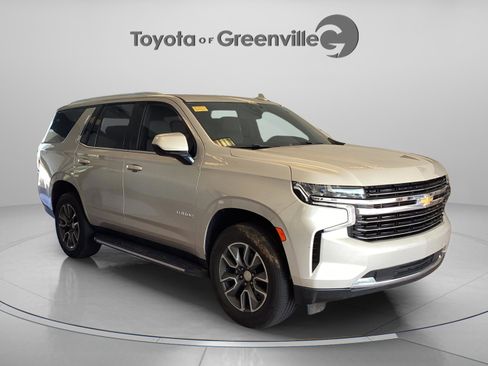 Used 2021 Chevrolet Tahoe LT w/ Rear Media and Nav Package RWD image 8
