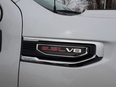Used 2024 GMC Sierra 1500 Denali w/ Technology Package AWD/4WD image 38