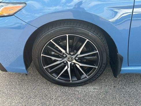 Used 2023 Toyota Camry SE image 39