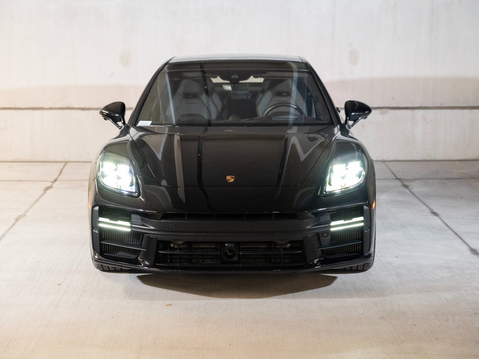 Certified 2026 Porsche Panamera GTS AWD/4WD image 6