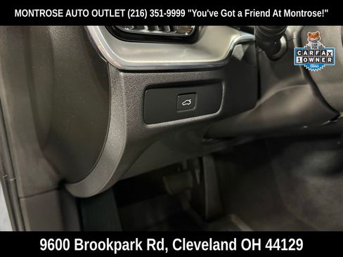 Used 2023 Volvo XC60 B5 Core w/ Climate Package image 16