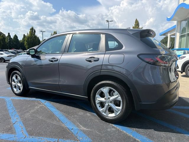 Certified 2023 Honda HR-V LX image 9