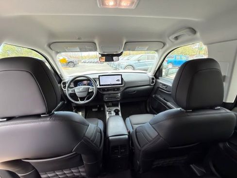 New 2025 Ford Bronco Sport Outer Banks image 26