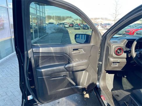 Certified 2023 Chevrolet Colorado Trail Boss w/ Advanced Trailering Package image 21