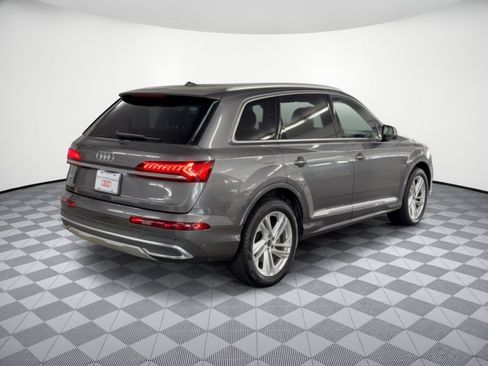 Used 2023 Audi Q7 2.0T Premium Plus w/ Premium Plus Package AWD/4WD image 9