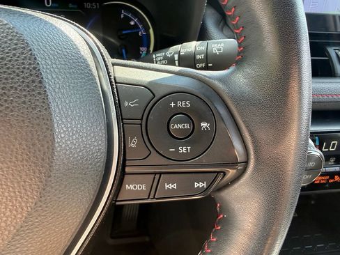 Used 2022 Toyota RAV4 XSE w/ Premium Package AWD/4WD image 30