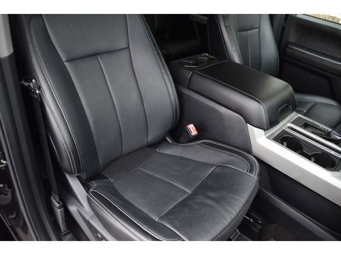 Used 2020 Ford F150 Lariat w/ Equipment Group 502A Luxury image 28