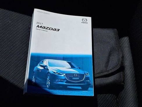 Used 2017 MAZDA MAZDA3 Sport FWD image 26