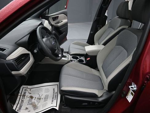 Used 2025 Subaru Forester Premium image 14