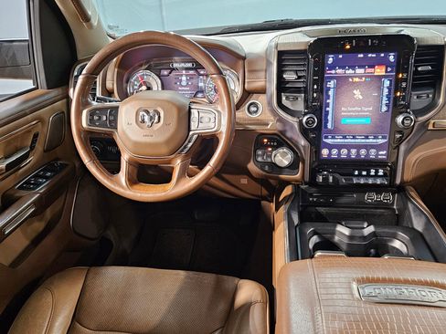 Used 2019 RAM 1500 Limited image 9