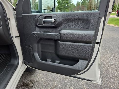 New 2026 Chevrolet Silverado 2500 Custom w/ Custom Convenience Package AWD/4WD image 39