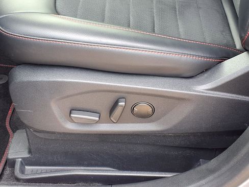 Used 2024 Ford Edge ST-Line AWD/4WD image 4