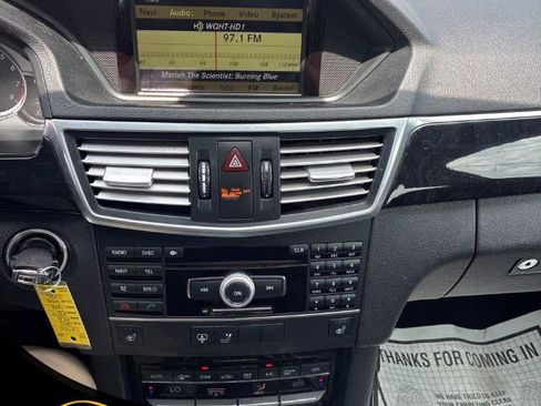 Used 2011 Mercedes-Benz E 350 4MATIC Sedan image 12