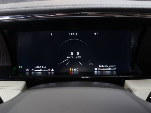 Used 2021 Lincoln Navigator Reserve w/ Luxury Package image 55