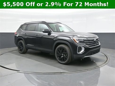 New 2026 Volkswagen Atlas SE image 1