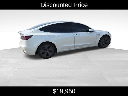 Used 2021 Tesla Model 3 Standard Range Plus RWD image 3