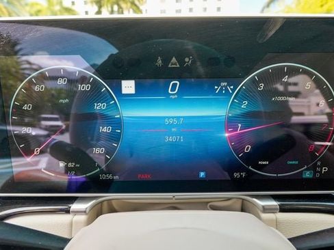 Used 2023 Mercedes-Benz S 500 4MATIC w/ AMG Line image 62