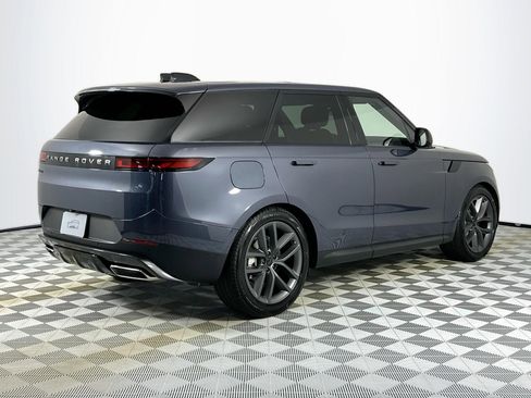 Used 2026 Land Rover Range Rover Sport SE image 5