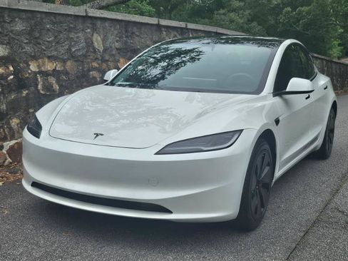 Used 2024 Tesla Model 3 Standard Range RWD image 14