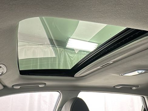 Used 2022 Kia Niro Touring Special Edition image 34