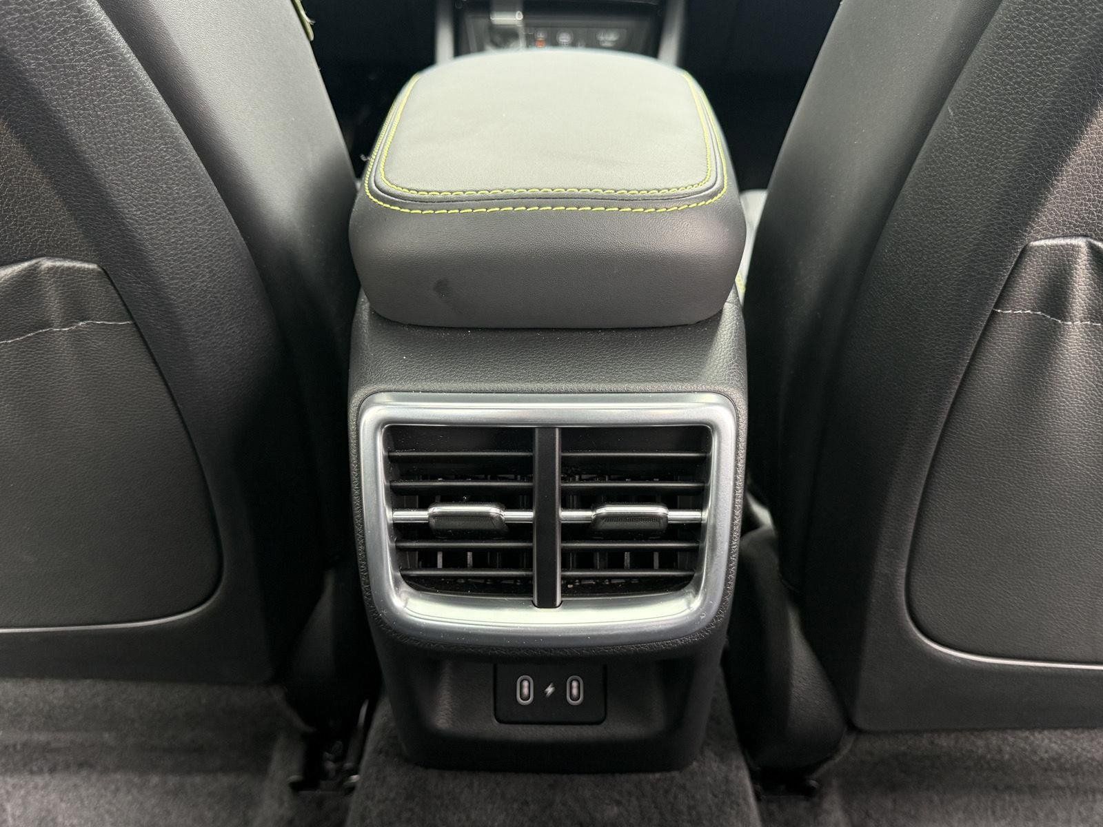 Used 2025 Kia K5 GT w/ GT1 Package FWD image 27