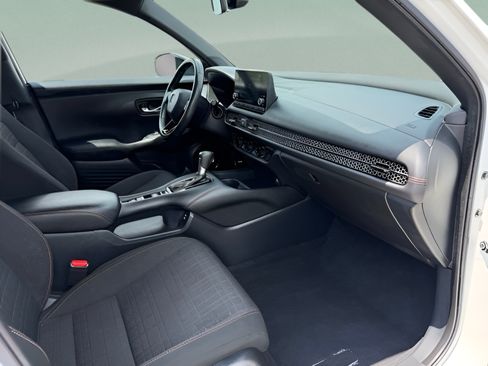 Used 2024 Honda HR-V Sport image 26