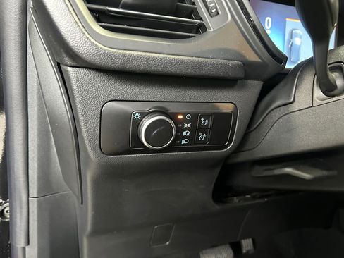 Used 2025 Ford Escape ST-Line image 21