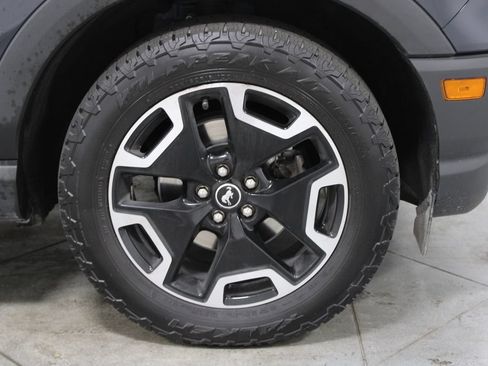 Used 2021 Ford Bronco Sport Outer Banks AWD/4WD image 13