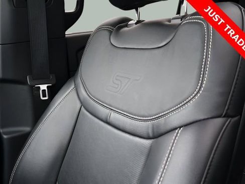 Used 2020 Ford Explorer ST w/ ST Street Pack image 23