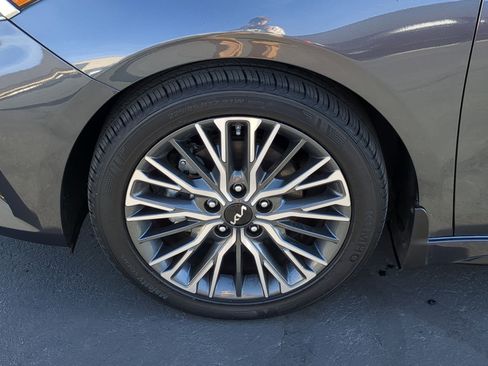 Used 2023 Kia Forte GT-Line image 13