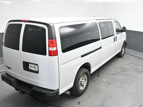 Used 2024 Chevrolet Express 3500 LS RWD image 29