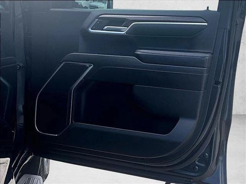 Used 2023 Chevrolet Silverado 1500 RST RWD image 19