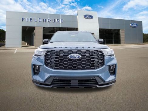 New 2026 Ford Explorer ST-Line w/ ST-Line Street Pack image 3