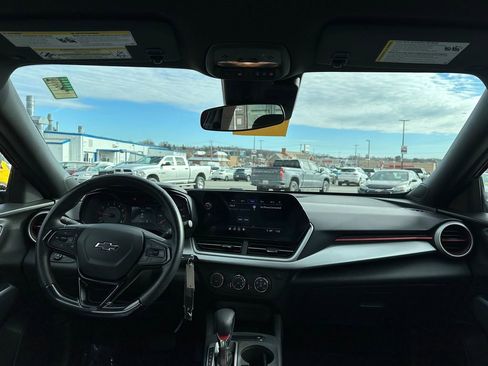 Certified 2024 Chevrolet Trax RS image 13