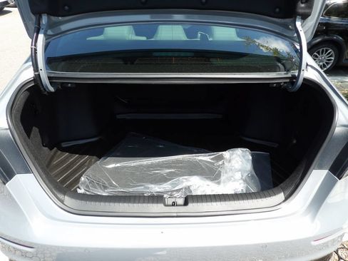 Used 2025 Honda Accord EX-L image 27