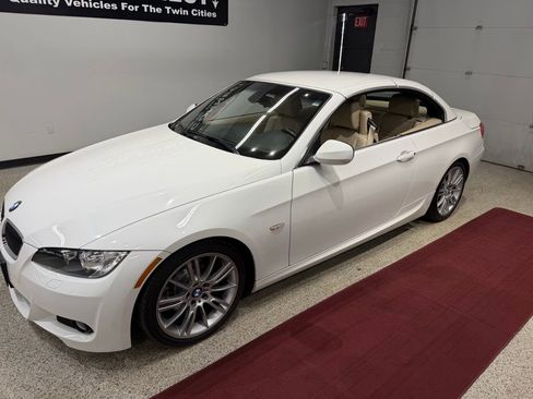 Used 2010 BMW 328i Convertible RWD image 46