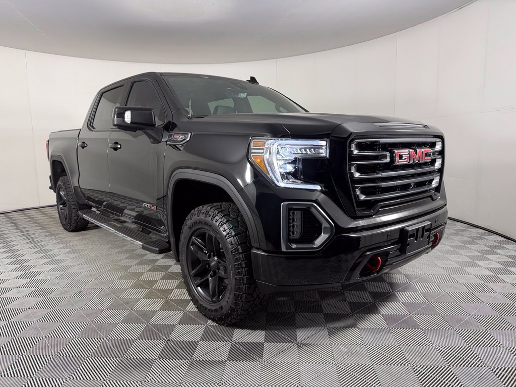 Used 2022 GMC Sierra 1500 AT4 w/ AT4 Premium Package AWD/4WD image 3