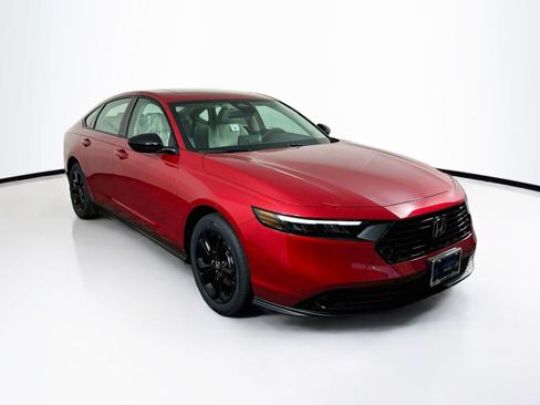 Used 2024 Honda Accord EX image 10
