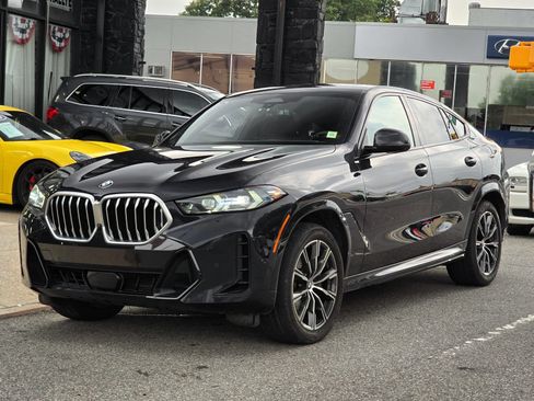 Used 2024 BMW X6 xDrive40i AWD/4WD image 5