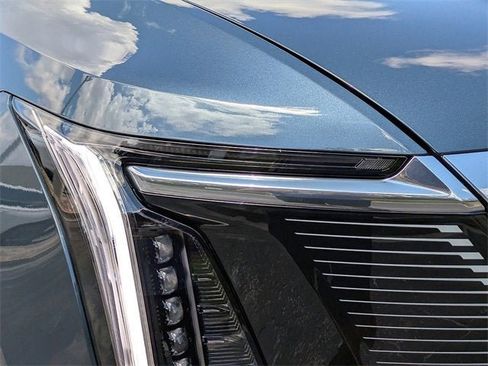 New 2026 Cadillac Escalade IQ Luxury 1 image 9