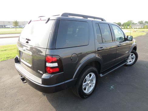 Used 2007 Ford Explorer XLT RWD image 6