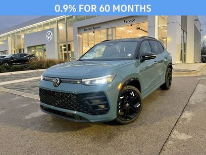 New 2026 Volkswagen Tiguan SE R-Line