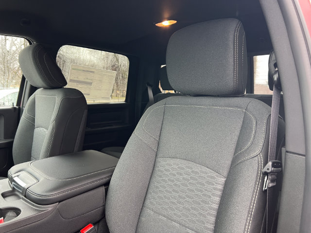 New 2026 RAM 2500 Warlock AWD/4WD image 15