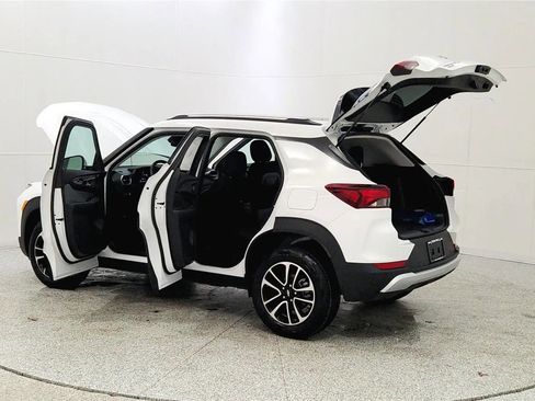 New 2026 Chevrolet TrailBlazer LT w/ LT Cold Weather Package image 11